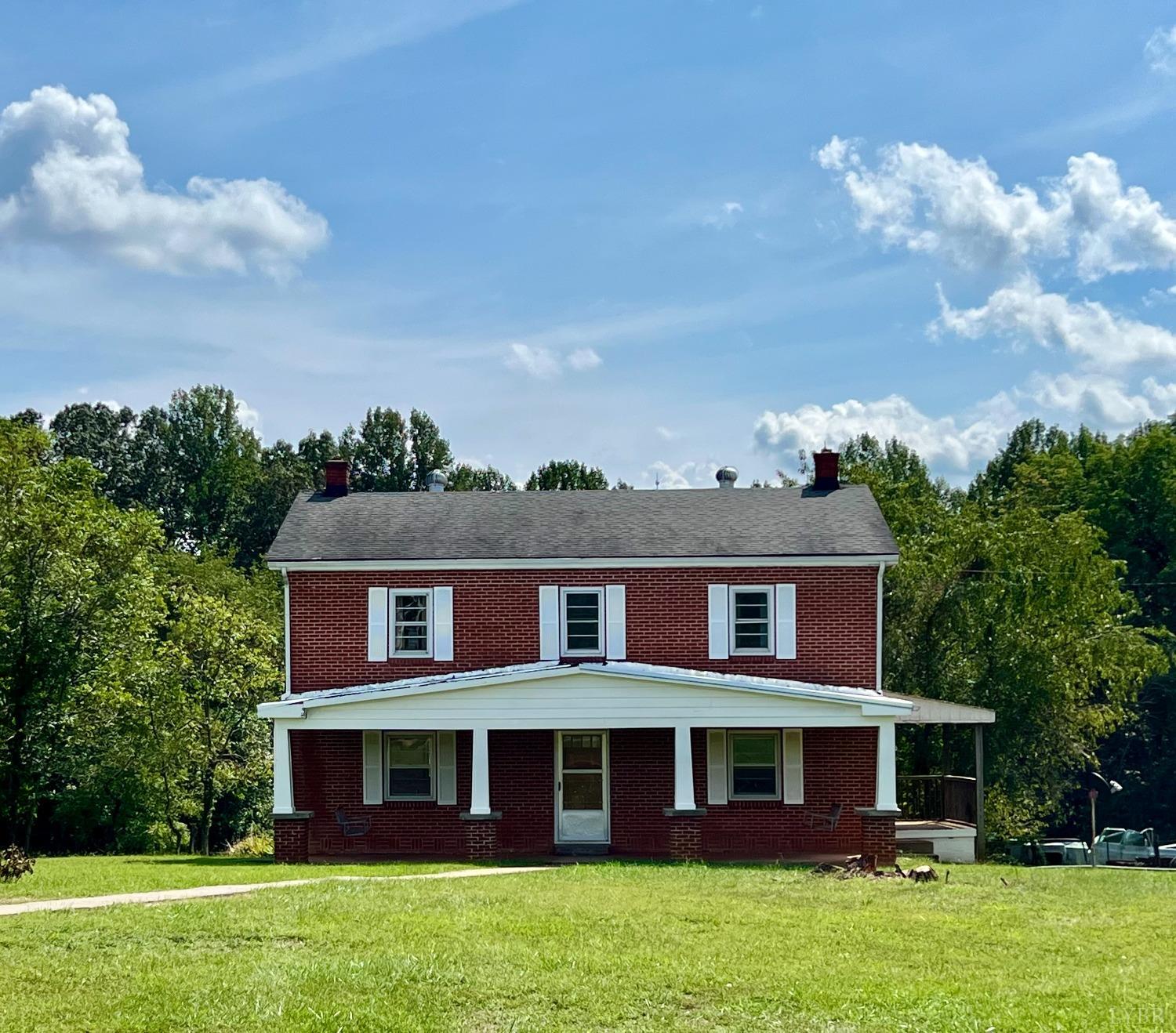 1962 N Amherst Highway, Amherst, Virginia image 9