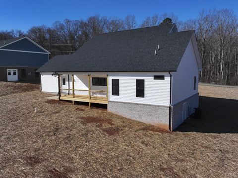 Tiny photo for 1850 Skinnell Mill Road, Bedford, VA 24523 (MLS # 362567)
