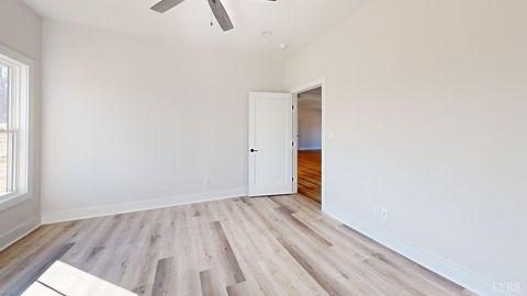 Tiny photo for 1850 Skinnell Mill Road, Bedford, VA 24523 (MLS # 362567)