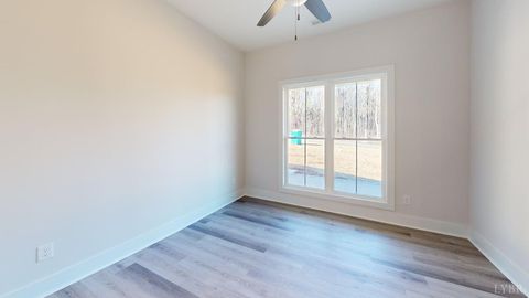 Tiny photo for 1850 Skinnell Mill Road, Bedford, VA 24523 (MLS # 362567)