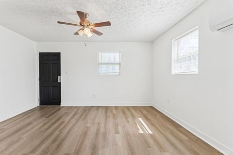 Tiny photo for 831 Liberty Street, Martinsville, VA 24112 (MLS # 364974)