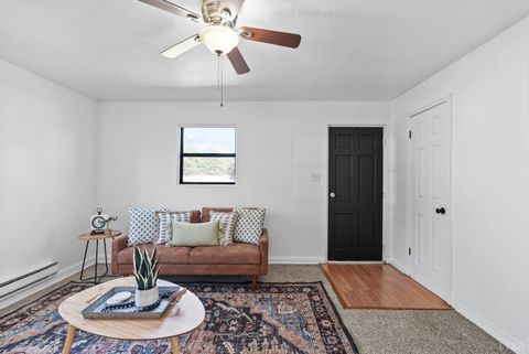 Tiny photo for 831 Liberty Street, Martinsville, VA 24112 (MLS # 364974)