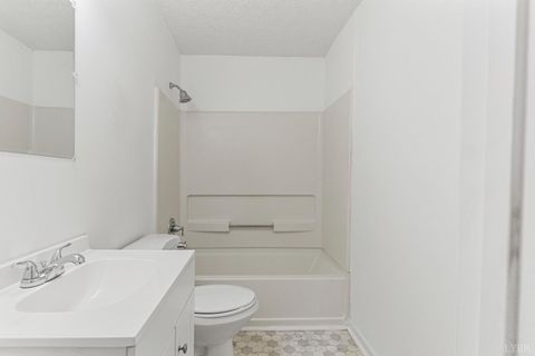 Tiny photo for 831 Liberty Street, Martinsville, VA 24112 (MLS # 364974)