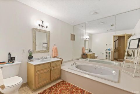 Tiny photo for 205 Ivy Drive, Lynchburg, VA 24503 (MLS # 363537)