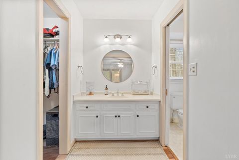 Tiny photo for 205 Ivy Drive, Lynchburg, VA 24503 (MLS # 363537)