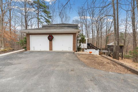 Tiny photo for 205 Ivy Drive, Lynchburg, VA 24503 (MLS # 363537)