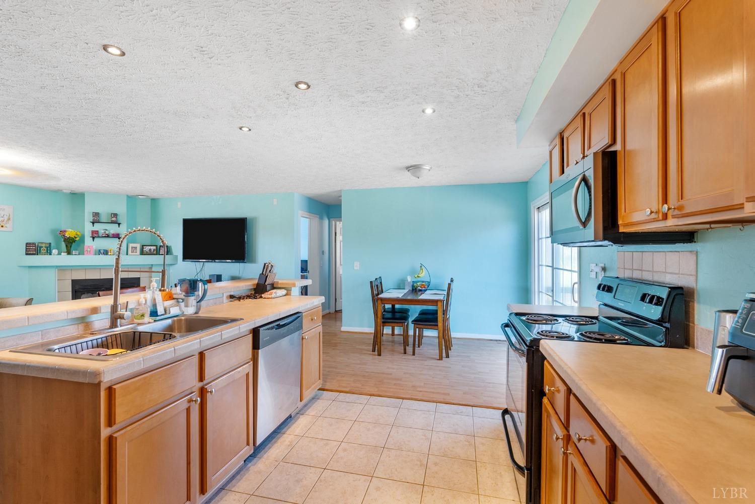 110 Chase Hill Lane, Evington, Virginia image 8