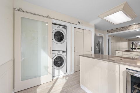 Tiny photo for 1314 Twin Springs Court, Forest, VA 24551 (MLS # 364954)