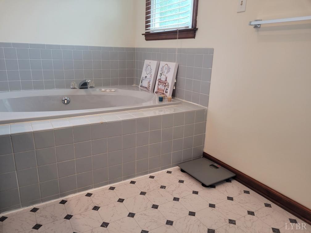 1529 Bateman Bridge Road, Forest, Virginia image 34