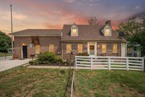 Photo of 10697 James River Road, Shipman, VA 22971 (MLS # 368074)