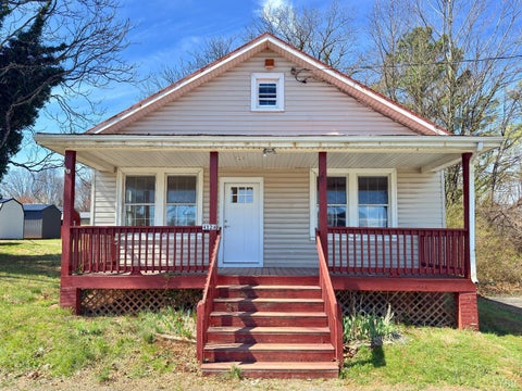 Photo of 4116 S Amherst Highway, Madison Heights, VA 24572 (MLS # 367320)
