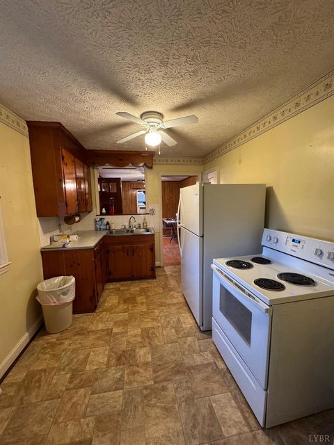 Tiny photo for 126 Rothwood Road, Monroe, VA 24574 (MLS # 363662)