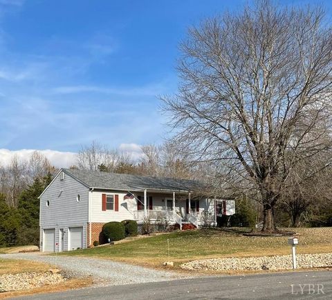 Photo of 107 Elkridge Drive, Forest, VA 24551 (MLS # 364590)