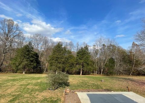 Tiny photo for 107 Elkridge Drive, Forest, VA 24551 (MLS # 364590)