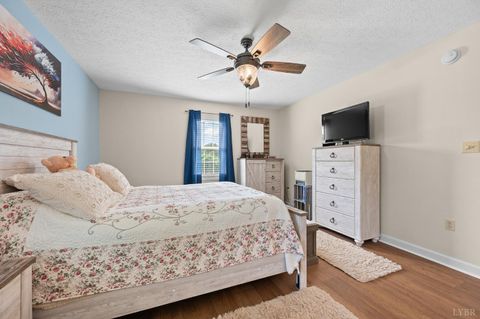 Tiny photo for 1068 Oakwood Knolls Drive, Bedford, VA 24523 (MLS # 366423)