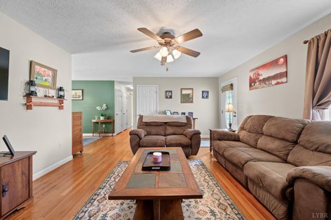 Tiny photo for 1068 Oakwood Knolls Drive, Bedford, VA 24523 (MLS # 366423)