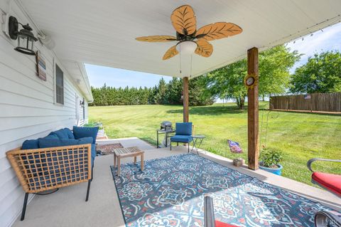 Tiny photo for 1068 Oakwood Knolls Drive, Bedford, VA 24523 (MLS # 366423)