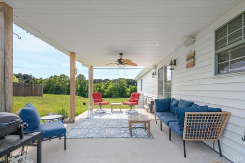 Tiny photo for 1068 Oakwood Knolls Drive, Bedford, VA 24523 (MLS # 366423)