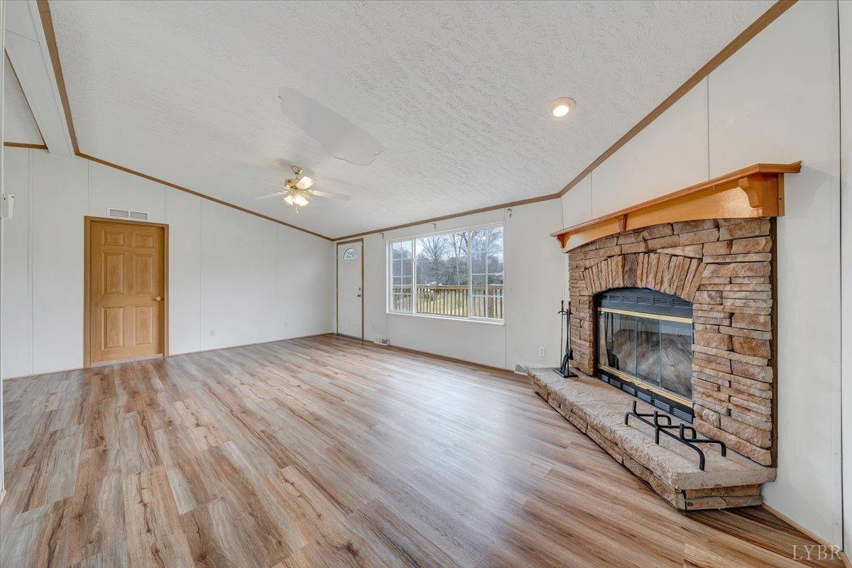 2281 Parrish Road, Goodview, Virginia image 5