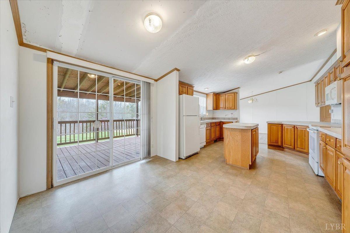 2281 Parrish Road, Goodview, Virginia image 15