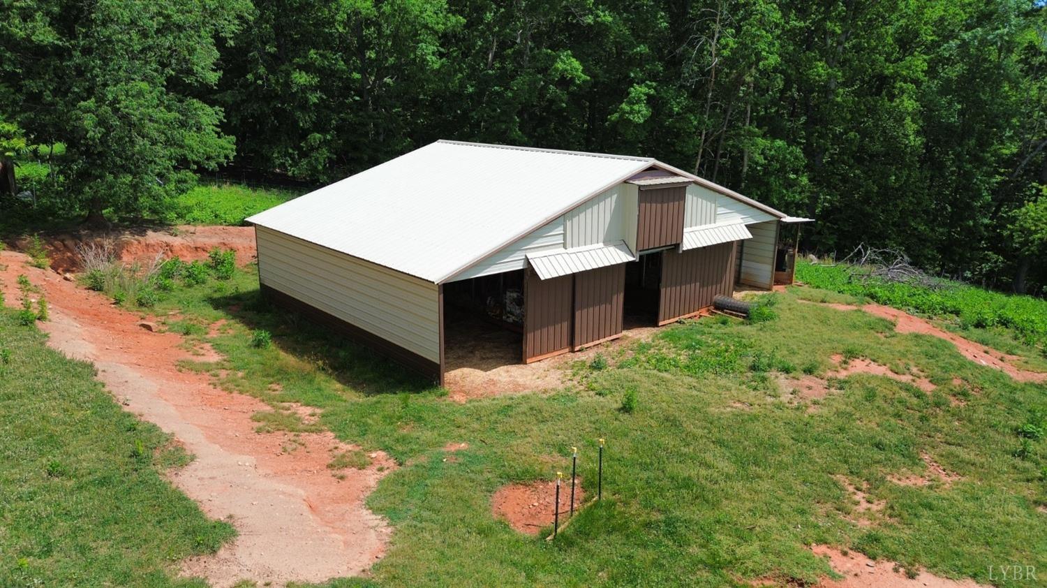 2317 Gallows Road Rd, Gretna, Virginia image 11