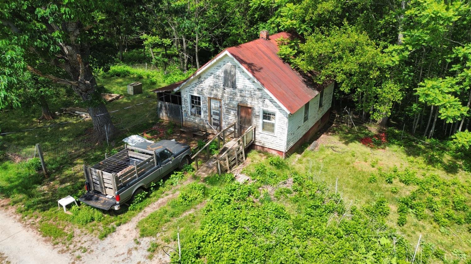 2317 Gallows Road Rd, Gretna, Virginia image 21