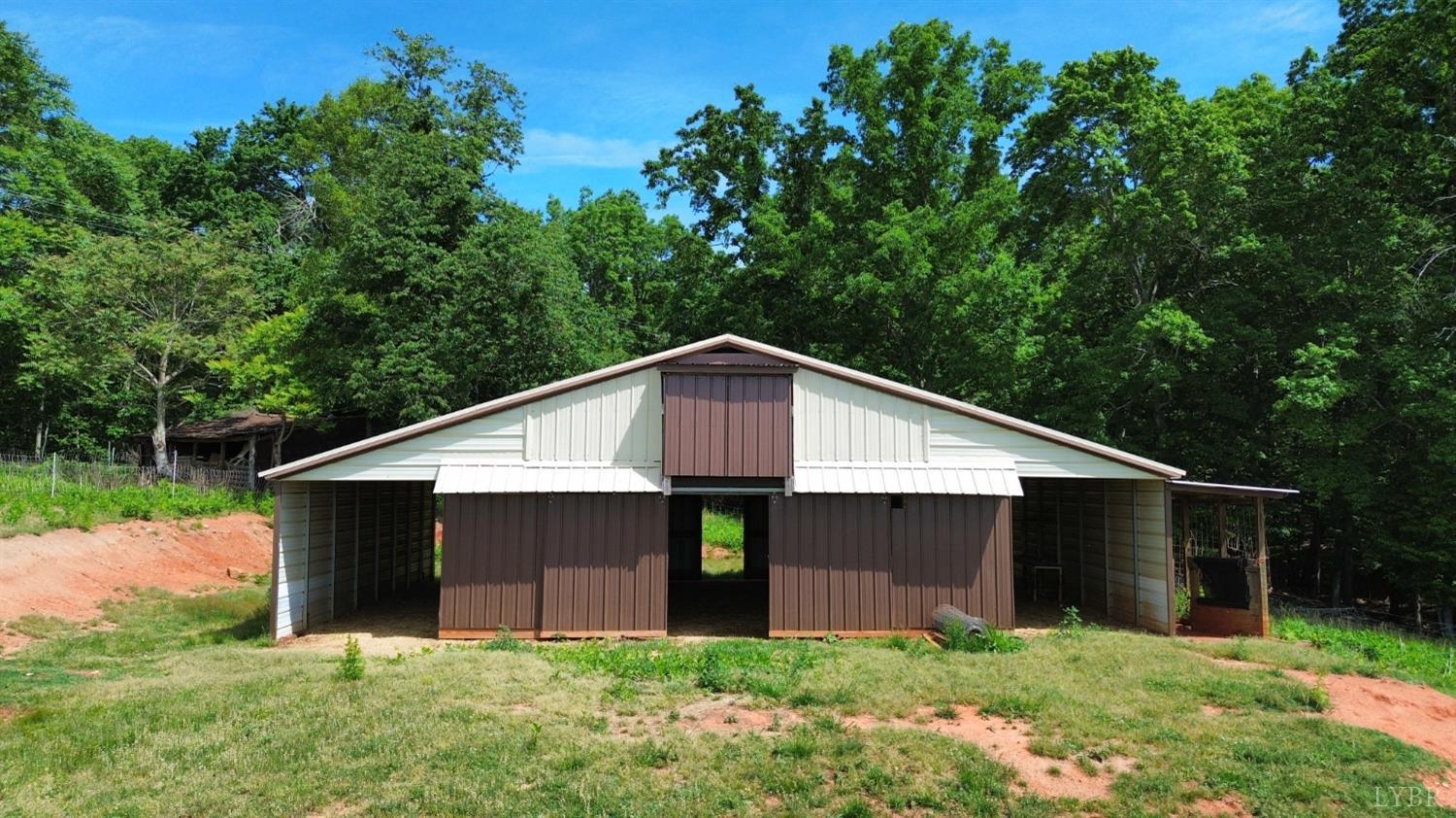 2317 Gallows Road Rd, Gretna, Virginia image 10