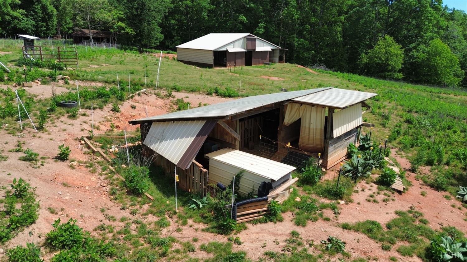2317 Gallows Road Rd, Gretna, Virginia image 14