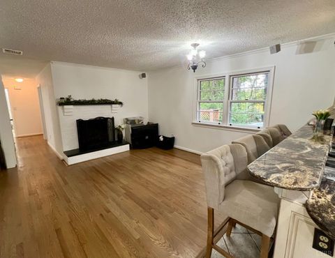 Tiny photo for 103 Cedar Street, Madison Heights, VA 24572 (MLS # 362463)