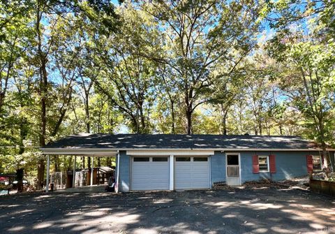 Tiny photo for 103 Cedar Street, Madison Heights, VA 24572 (MLS # 362463)