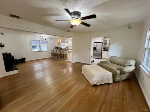 Tiny photo for 103 Cedar Street, Madison Heights, VA 24572 (MLS # 362463)