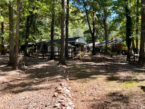Tiny photo for 103 Cedar Street, Madison Heights, VA 24572 (MLS # 362463)