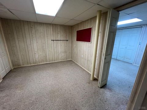 Tiny photo for 103 Cedar Street, Madison Heights, VA 24572 (MLS # 362463)