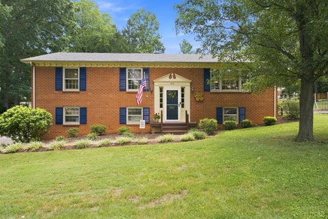 Photo for 370 Oakland Cir