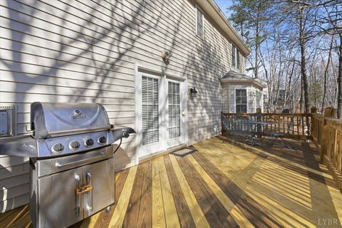 Tiny photo for 283 Oakcroft Drive, Madison Heights, VA 24572 (MLS # 365272)