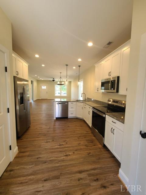 406 Perrymont Avenue, Lynchburg, Virginia image 11