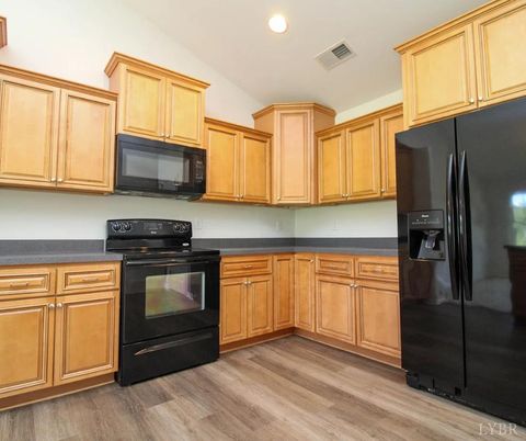 Tiny photo for 5931 Five Forks Rd Rd, Pamplin, VA 23958 (MLS # 362147)