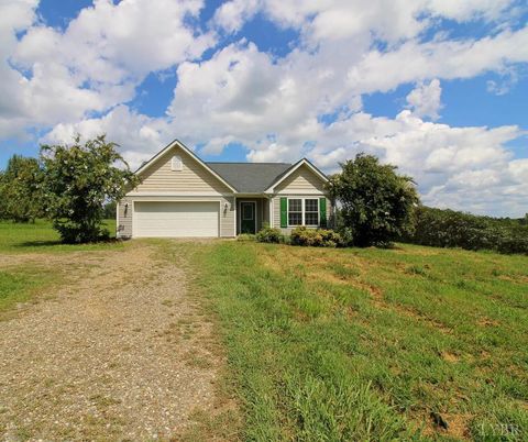 Photo of 5931 Five Forks Rd Rd, Pamplin, VA 23958 (MLS # 362147) Photo of 5931 Five Forks Rd Rd, Pamplin, VA 23958 (MLS # 362147)