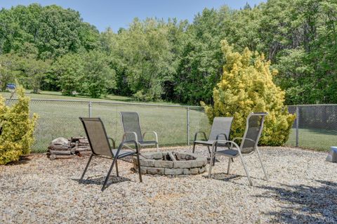 Tiny photo for 151 Anderson Place, Rustburg, VA 24588 (MLS # 366241)