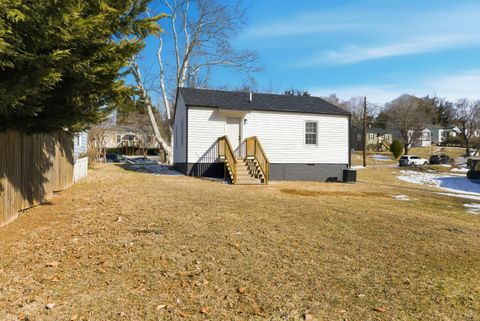 Tiny photo for 1149 Stratford Road, Lynchburg, VA 24502 (MLS # 364358)