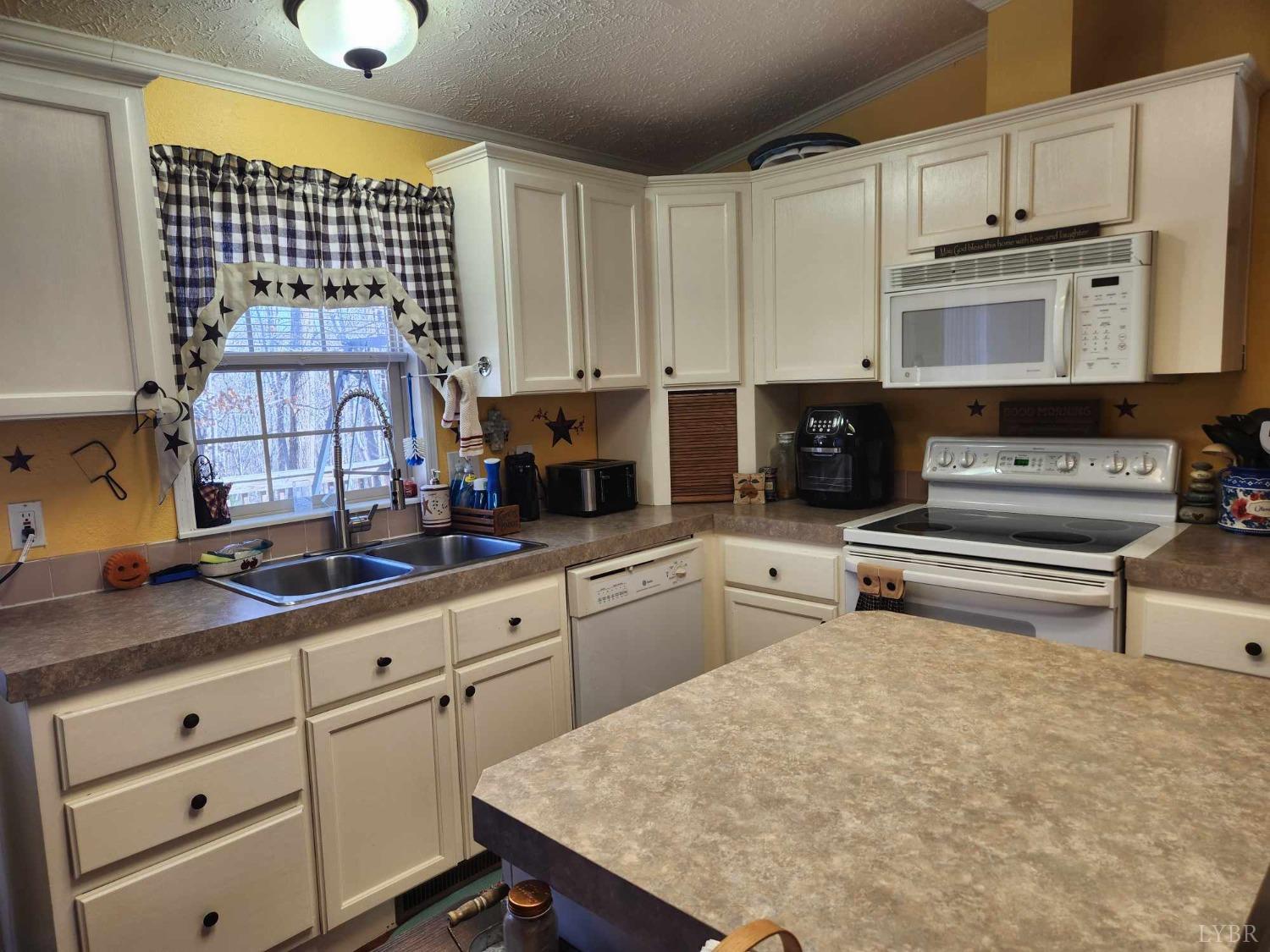 1185 Farrington Lane, Bedford, Virginia image 13