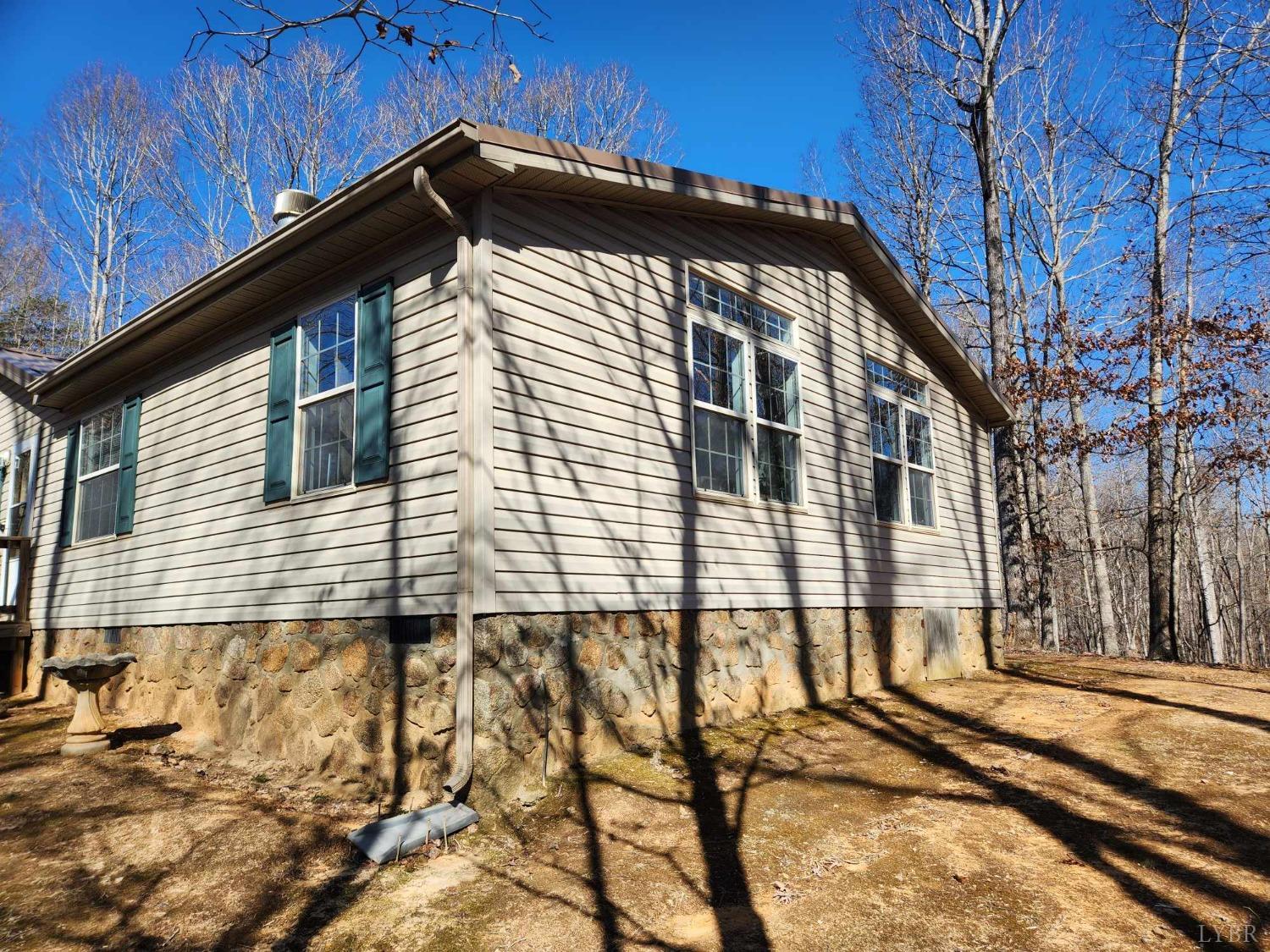 1185 Farrington Lane, Bedford, Virginia image 4