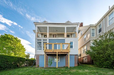 Tiny photo for 824 Floyd Street, Lynchburg, VA 24501 (MLS # 366101)