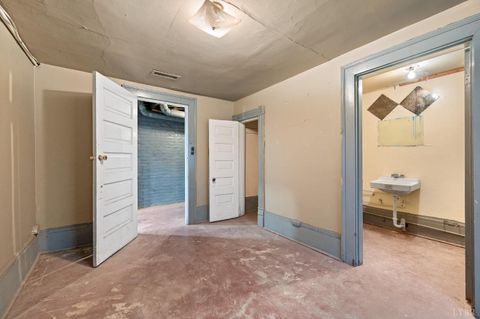 Tiny photo for 824 Floyd Street, Lynchburg, VA 24501 (MLS # 366101)