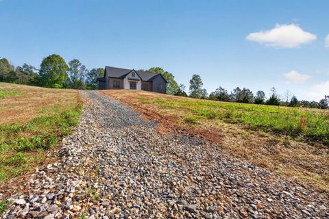 Tiny photo for 9041 Stonewall Road, Appomattox, VA 24522 (MLS # 366328)
