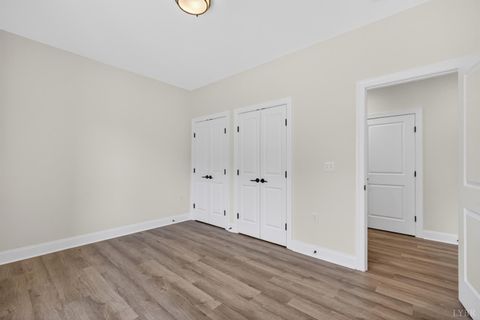 Tiny photo for 9041 Stonewall Road, Appomattox, VA 24522 (MLS # 366328)