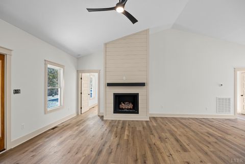 Tiny photo for 2180 Earley Farm Road, Amherst, VA 24521 (MLS # 362737)