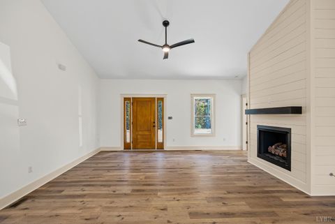 Tiny photo for 2180 Earley Farm Road, Amherst, VA 24521 (MLS # 362737)