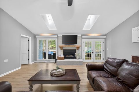 Tiny photo for 1161 Deer Creek Drive Dr, Bedford, VA 24523 (MLS # 365905)