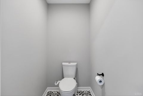 Tiny photo for 1161 Deer Creek Drive Dr, Bedford, VA 24523 (MLS # 365905)